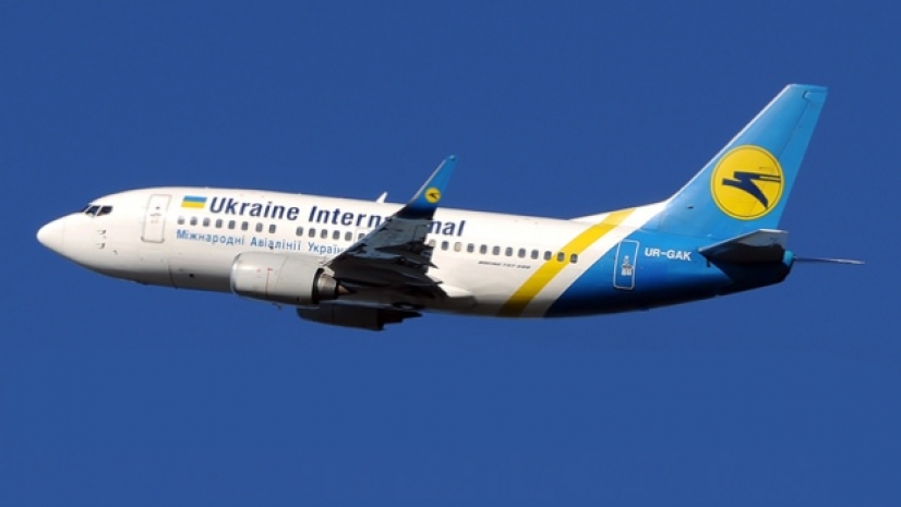 Украинская авиакомпания меняет маршруты полетов через Россию