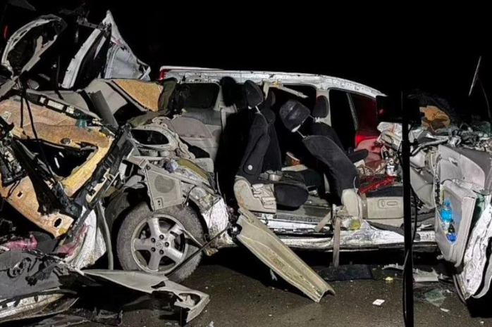 Заведено уголовное дело по факту гибели пяти человек на трассе в ВКО