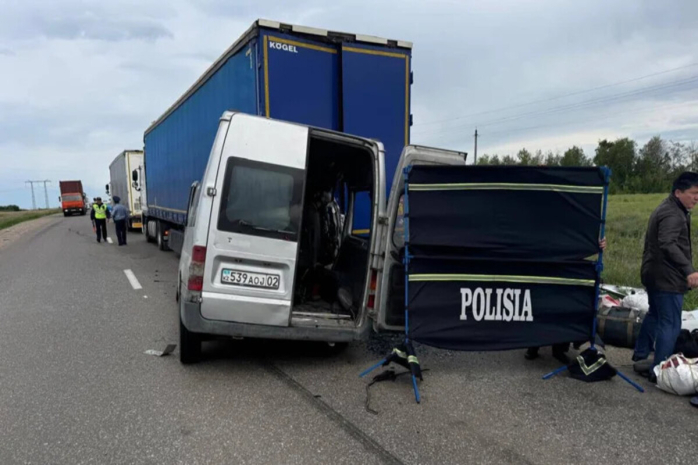 Шесть человек погибли в ДТП в Костанайской области