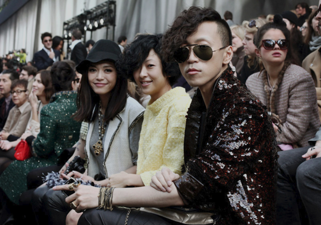 В Китае в соцсетях заблокировали аккаунты блогеров-миллионеров