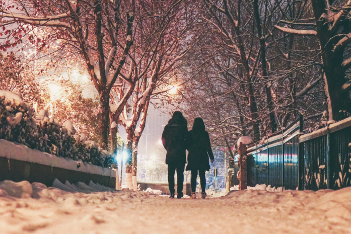 Спиртное и сигареты продавали подросткам в Карагандинской области