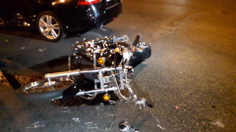 Два человека пострадали в ДТП с мопедом в Алматы