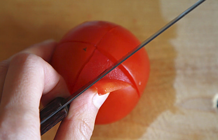 Heinz и Ford хотят делать авто из шкурок помидоров!