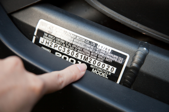 Автомобили с поддельными VIN-кодами выявили сотрудники КНБ