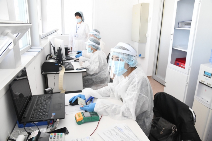 1549 заболевших коронавирусом за сутки выявили в Казахстане