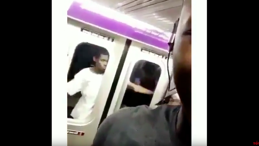 В Нью-Йорке пассажир метро прокатился снаружи поезда