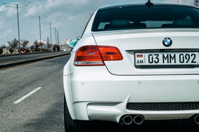 Свыше 26 тысяч авто с иностранными номерами легализовали в Кыргызстане