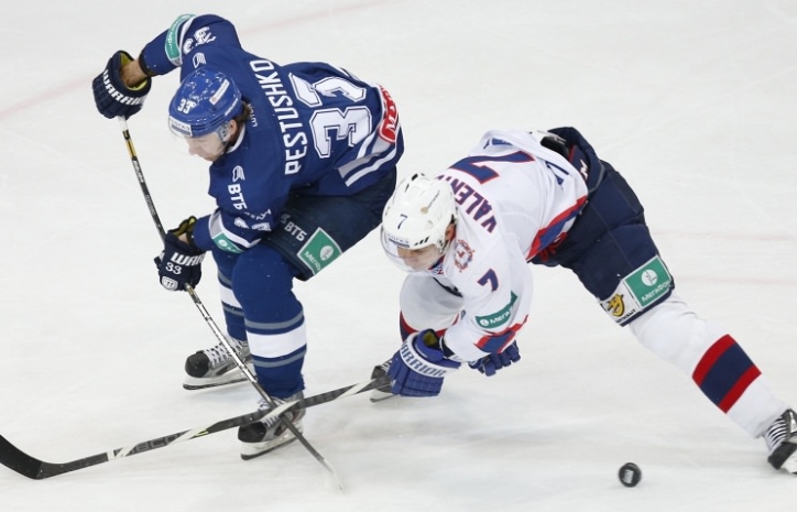 «Динамо» обыграли «Торпедо» в регулярном матче КХЛ