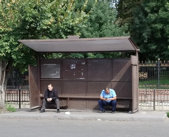 804 тысячи тенге стоит одна автобусная остановка в Алматы