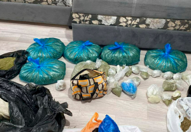 Поставку крупной партии наркотиков пресекли в области Улытау