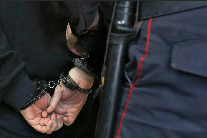 Подозреваемый в особо крупном мошенничестве экстрадирован из России