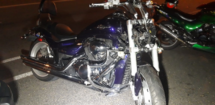 Трое человек пострадали при столкновении мотоцикла с автомобилем в Алматы