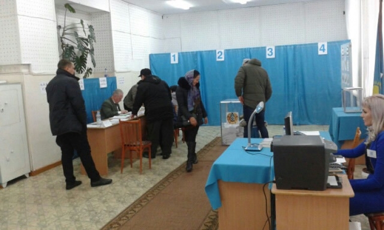 В 10 регионах Казахстана выбирают депутатов в маслихаты