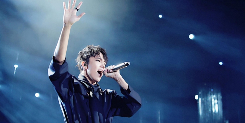 В Минкультуры хотят организовать сольный концерт Димаша Кудайбергена в США