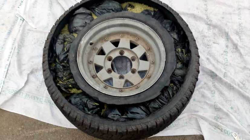 Валюту на 1,5 миллиарда тенге пытались провести через границу Казахстана в июне