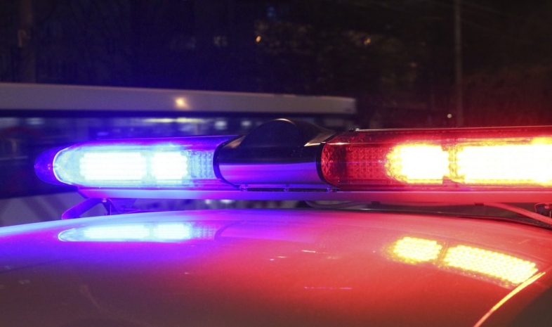 В Караганде полицейские спасли потерявшую сознание беременную женщину