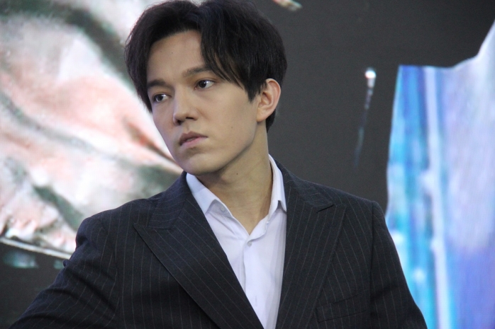 Блогер возмутился сговором российских шоуменов против Димаша Кудайбергена