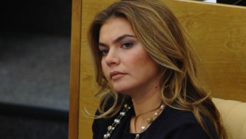 Алина Кабаева решила досрочно уйти из Госдумы РФ