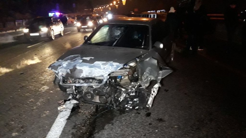 Авария «лоб в лоб» в Алматы: трое пострадавших