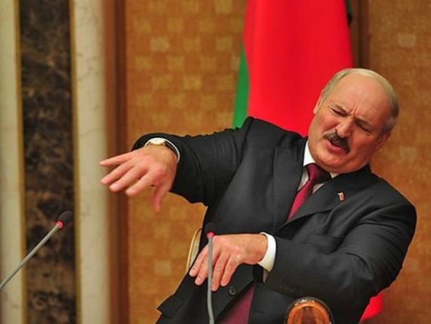 Лукашенко заявил о своей ненависти к деньгам