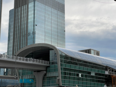 Еще два подвижных состава LRT доставлены в Астану