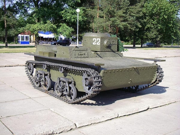 В Украине за $60 тыс. продают плавающий танк Т-38