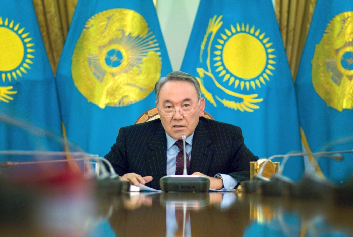 Нурсултан Назарбаев поздравил сотрудников КНБ с 25-летием ведомства