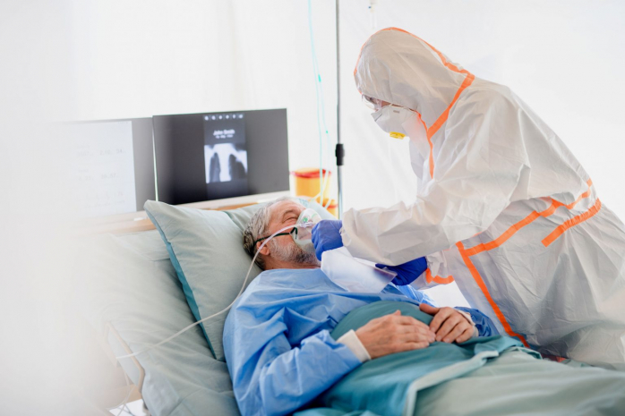 Рост заболеваемости COVID-19 среди школьников отмечают в Минздраве РК