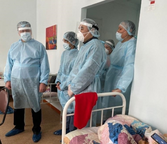 Заместитель акима Алматы посетил помещенных в карантин казахстанцев