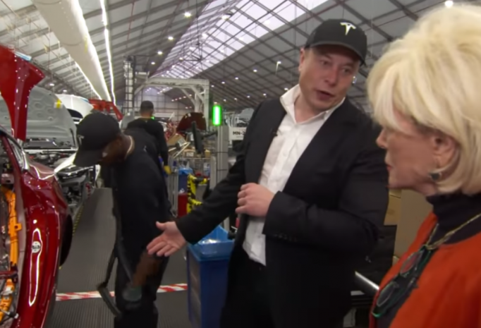 Илон Маск готов рассмотреть покупку заводов GM