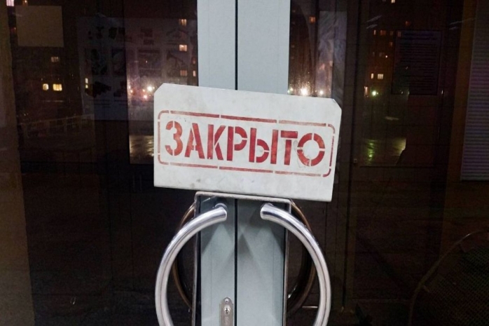 500 посетителей обнаружила комиссия в одном из баров Алматы