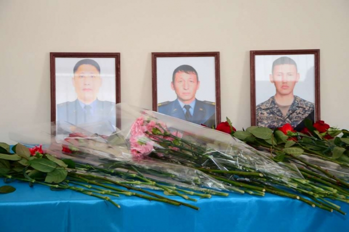 В МВД РК почтили память погибших в Актобе