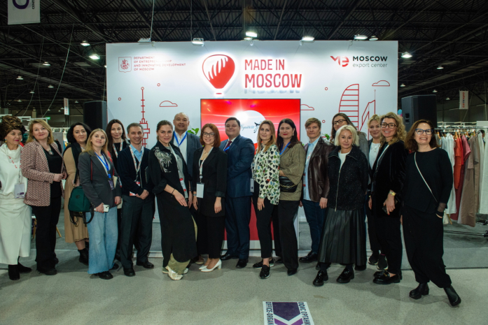 «Казахи — чуткие ценители прекрасного»: 15 fashion-брендов из Москвы представили на CAF