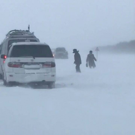 50 машин застряли на казахстанско-российской границе