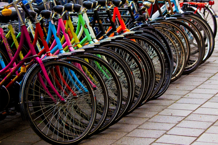 Жители Австрии откажутся от автомобилей на три месяца