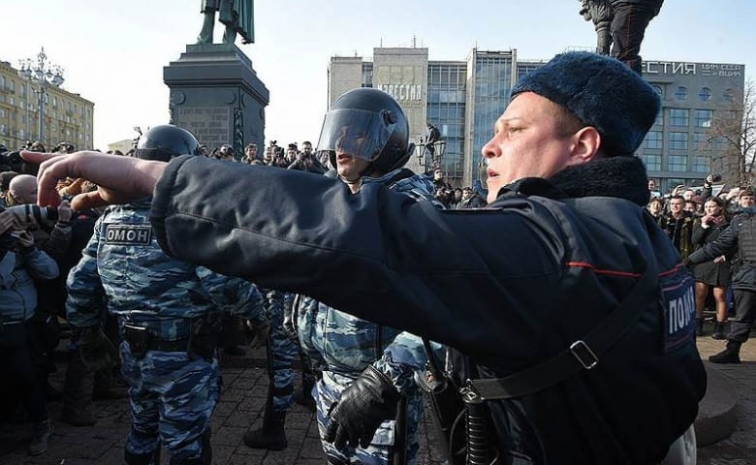Власти Москвы пытаются не допустить возможные беспорядки 2 апреля