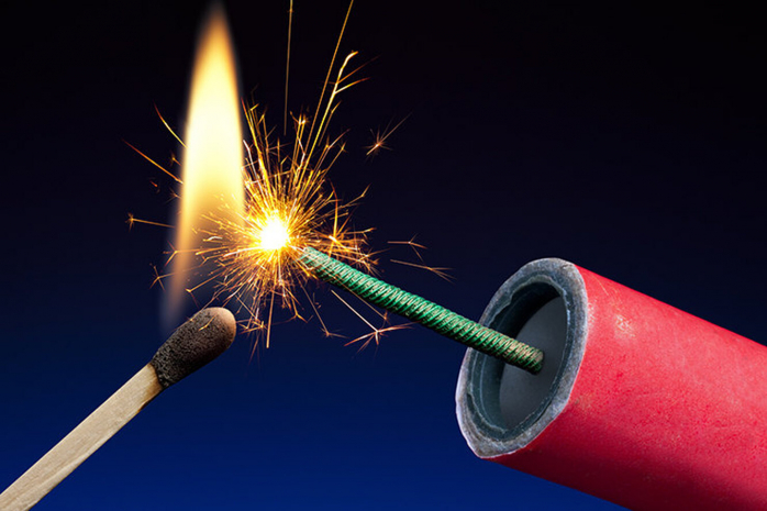 Незаконно продающих пиротехнические изделия ищут через соцсети в РК