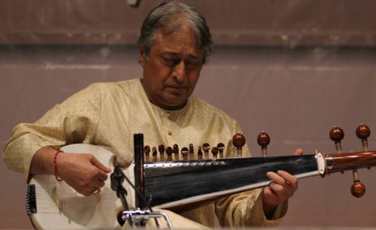 Известный индийский музыкант обвинил Лондон в исламофобии