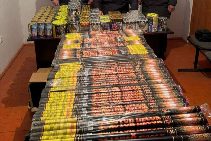 Более тонны контрабандной пиротехники изъято в Алматы