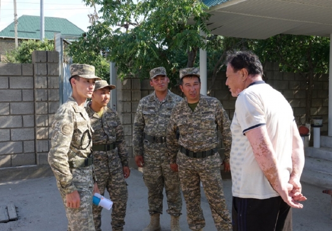 Мобильные патрули саперов продолжают работу в Арыси