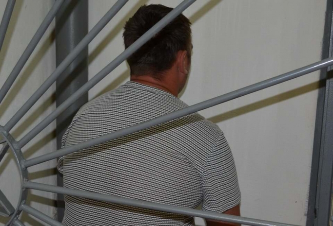 В Казахстане задержали группу полицейских, вымогавших деньги у дальнобойщиков