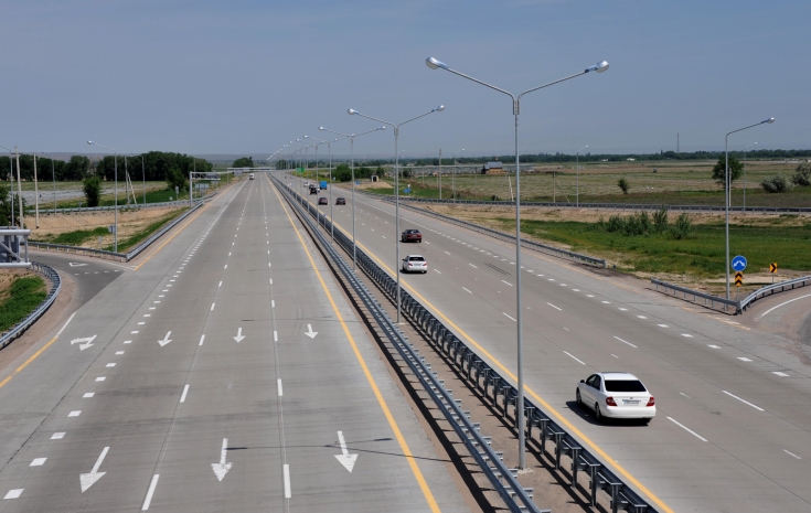 Обследование бетонных трасс начато по всему Казахстану