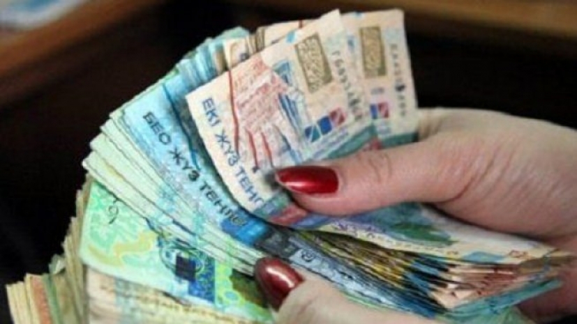 В ЗКО осуждены две мошенницы, похитившие 25 миллионов тенге