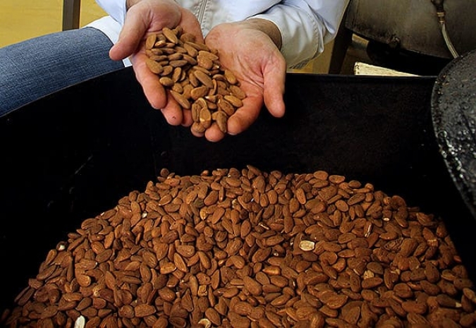 Суперкомпонент для красоты: миндаль