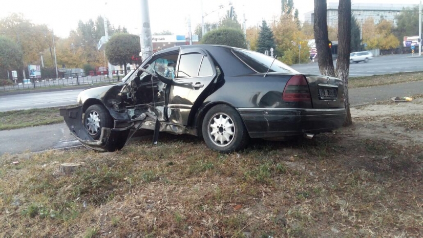 Четыре человека пострадали в ДТП в Алматы