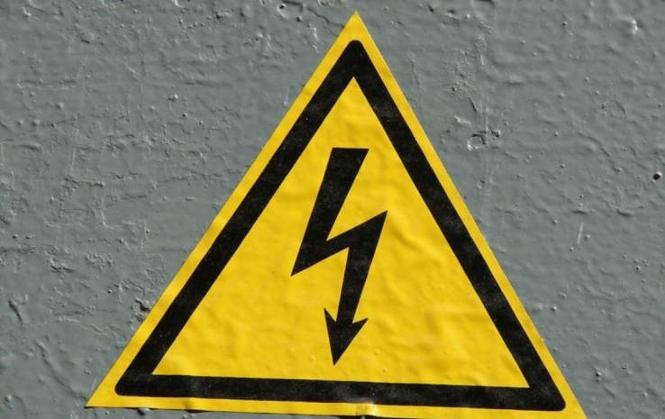 Ребенка убило током в Алматинской области