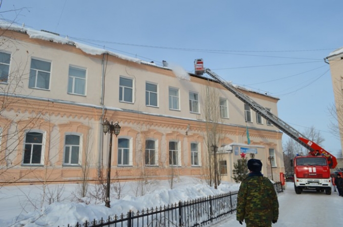 В Костанае обрушилась крыша учебного заведения