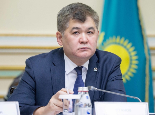 Мог ли Биртанов заразиться от Надырова — комментарий главного санврача страны