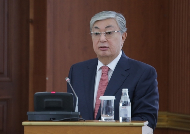 Центризбирком рассмотрел вопрос о переходе полномочий к Токаеву