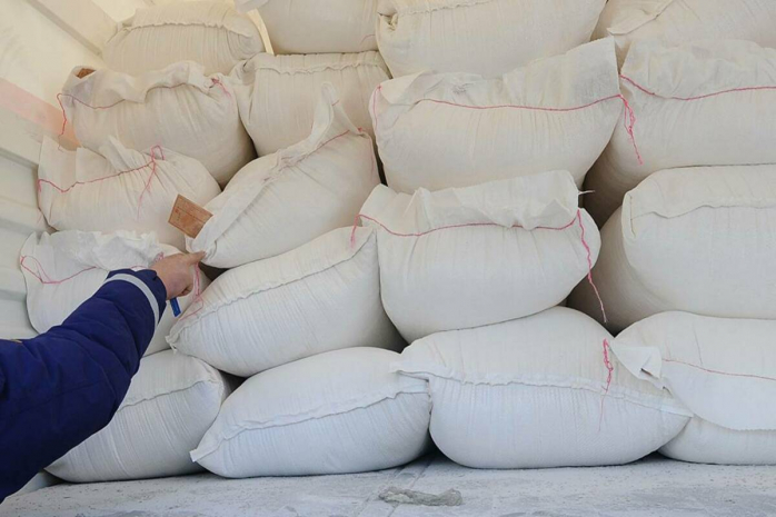 Очередная контрабанда сахара пресечена на границе Казахстана и Кыргызстана